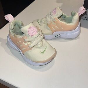 Infant Nike Sneaker